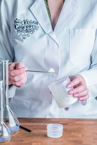 © Those Vegan Cowboys Labor